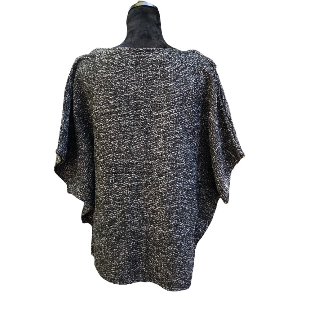 Azz Trading Gray Wrap Poncho Scarf NWT - Picture 11 of 14